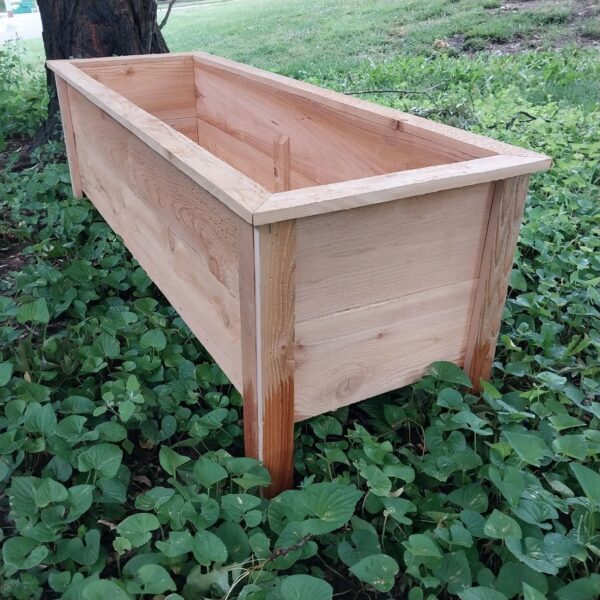 photo_2025-07-01_21-00-17 Large Cedar Planter Box